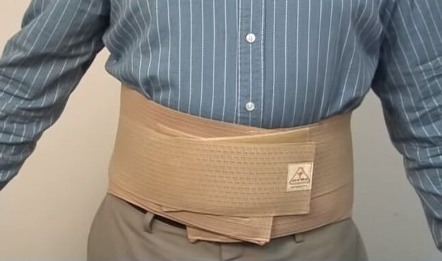 corsé para a dor lumbar